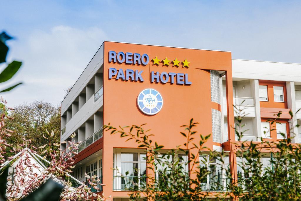 Roero Park Hotel Sommariva Perno Exteriör bild