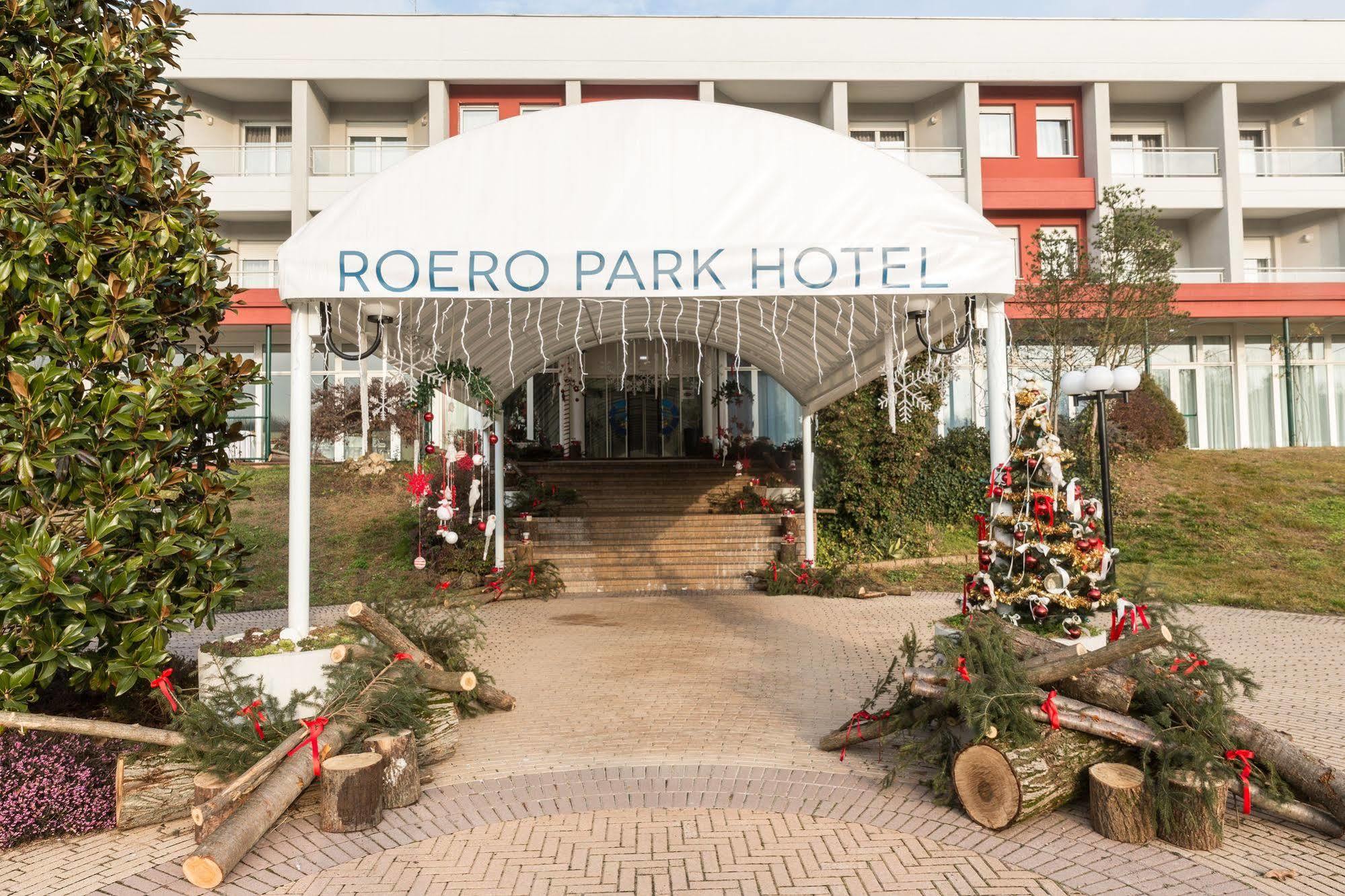 Roero Park Hotel Sommariva Perno Exteriör bild